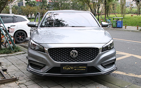 成都天一車燈MG新名爵車燈改裝升級(jí)